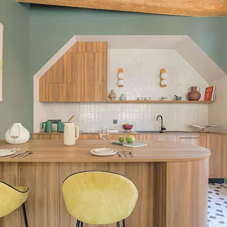 Labolla, Cocon Avec Spa, Coeur De * Lyon