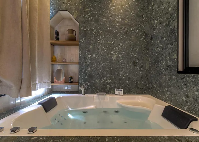 Appartamento Labolla, Cocon Avec Spa, Coeur De *