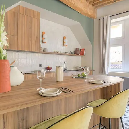 Labolla, Cocon Avec Spa, Coeur De Lyon