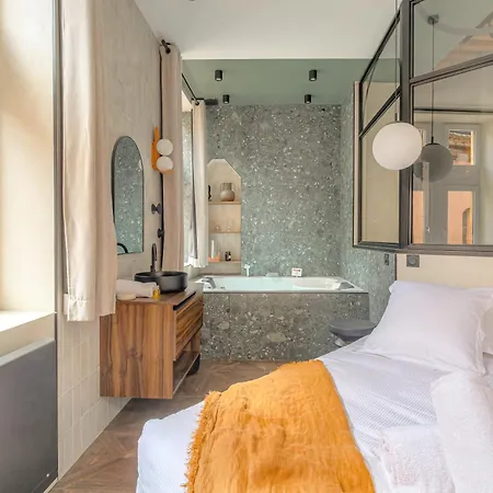 Appartamento Labolla, Cocon Avec Spa, Coeur De Lione