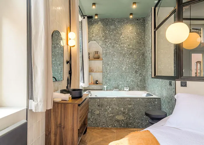 Labolla, Cocon Avec Spa, Coeur De Apartment Lyon